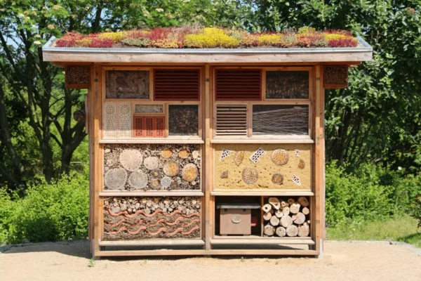 Installer un hôtel à insectes dans son jardin