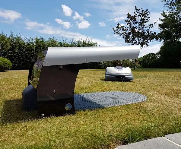 Robot Protect Garden Equipment