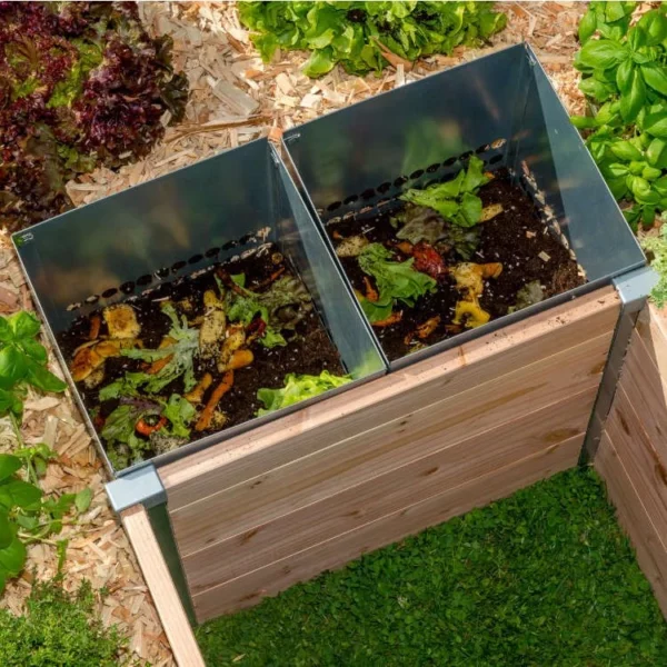 Colonne de compostage du Keyhole Garden