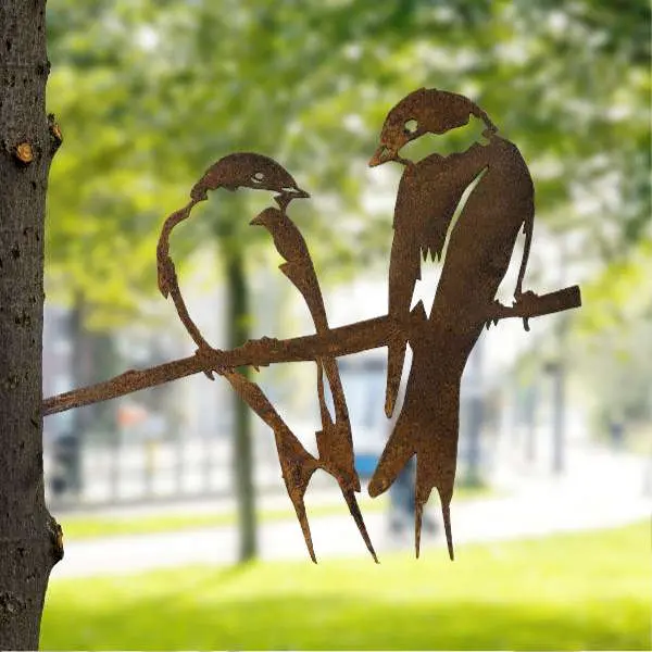 Hirondelles en acier corten