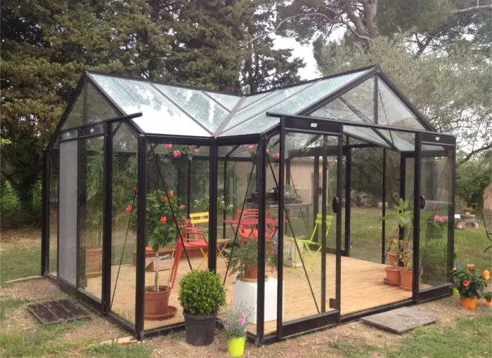 Chambre de jardin en verre