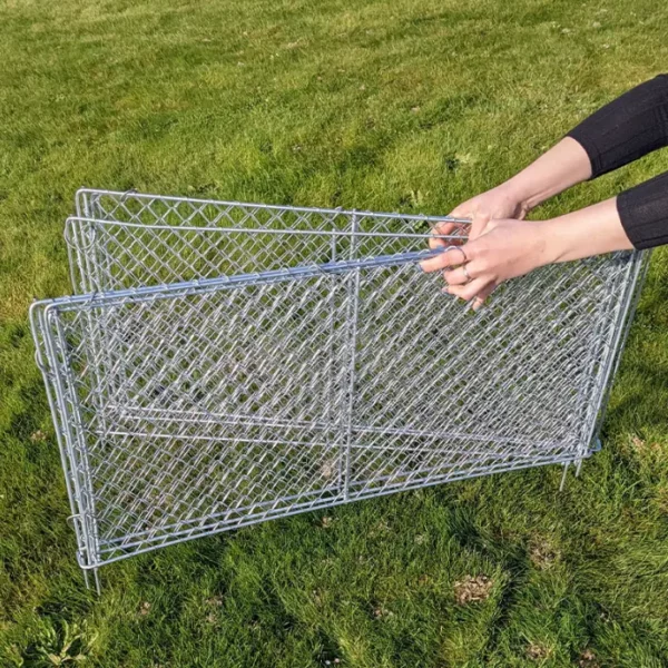 Mue à poussins fabriquée en Bretagne