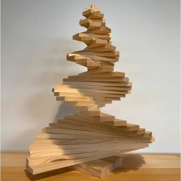 Petit sapin en bois